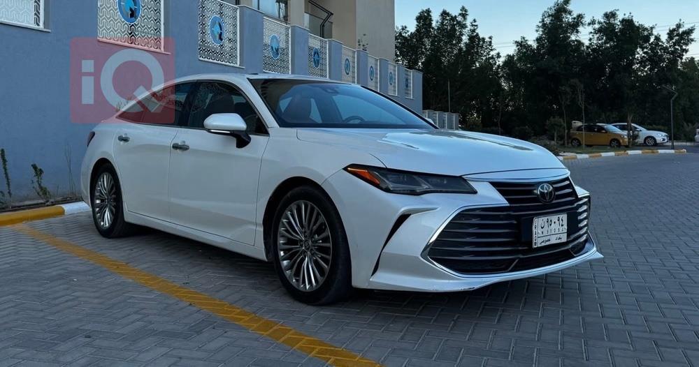 تۆیۆتا ئەڤەلۆن